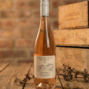 Redhill Surrey rose wine bottle used during Wine Night In private wine tasting at home experience.